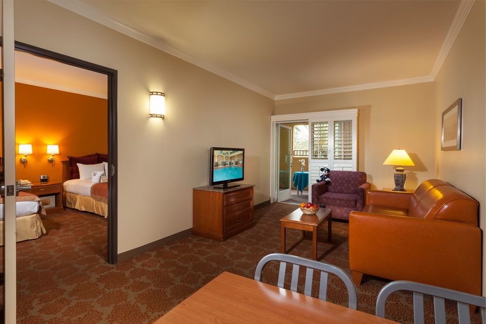 Desert Palms Hotel & Suites Anaheim Resort Extérieur photo