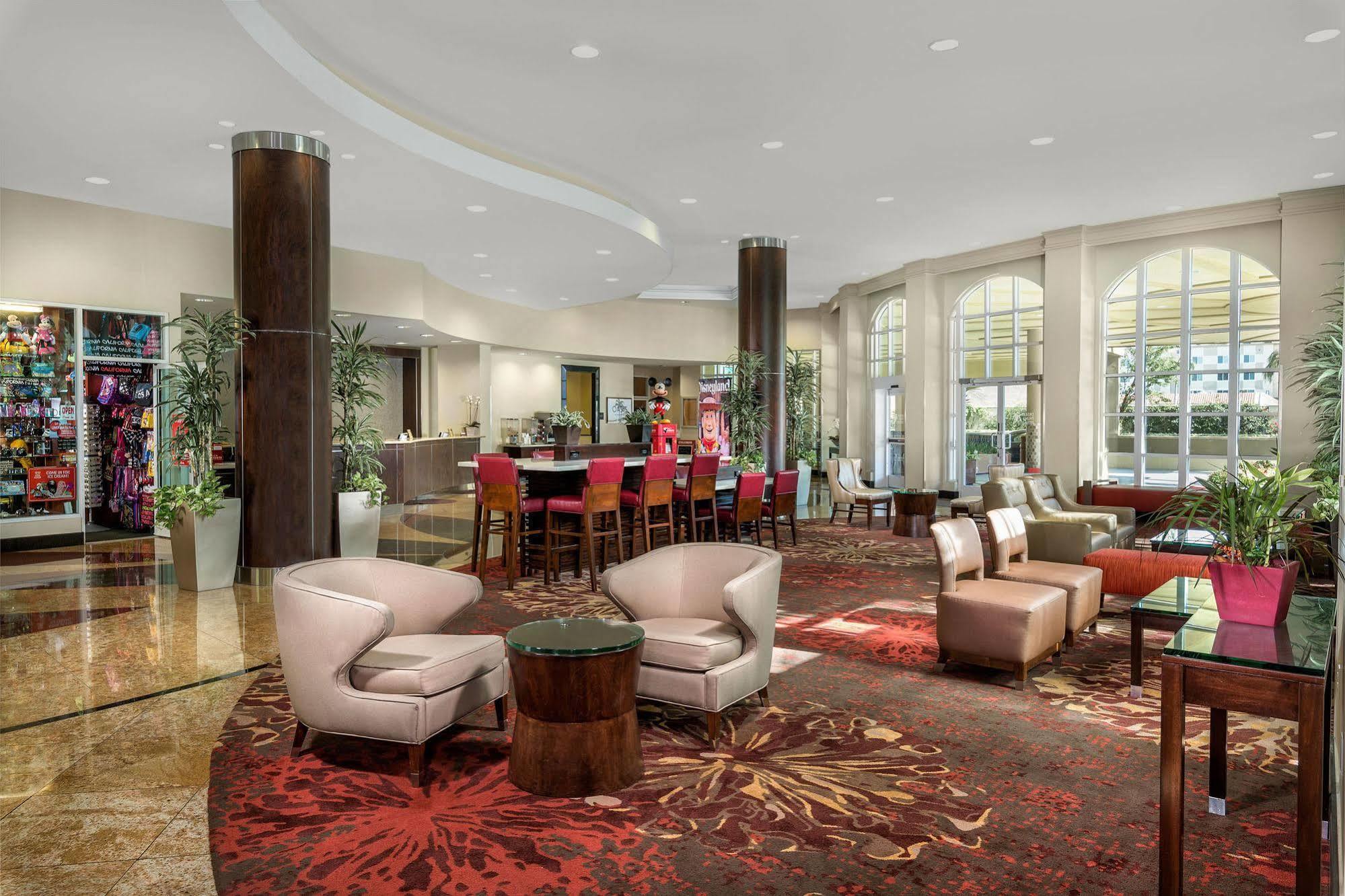 Desert Palms Hotel & Suites Anaheim Resort Extérieur photo